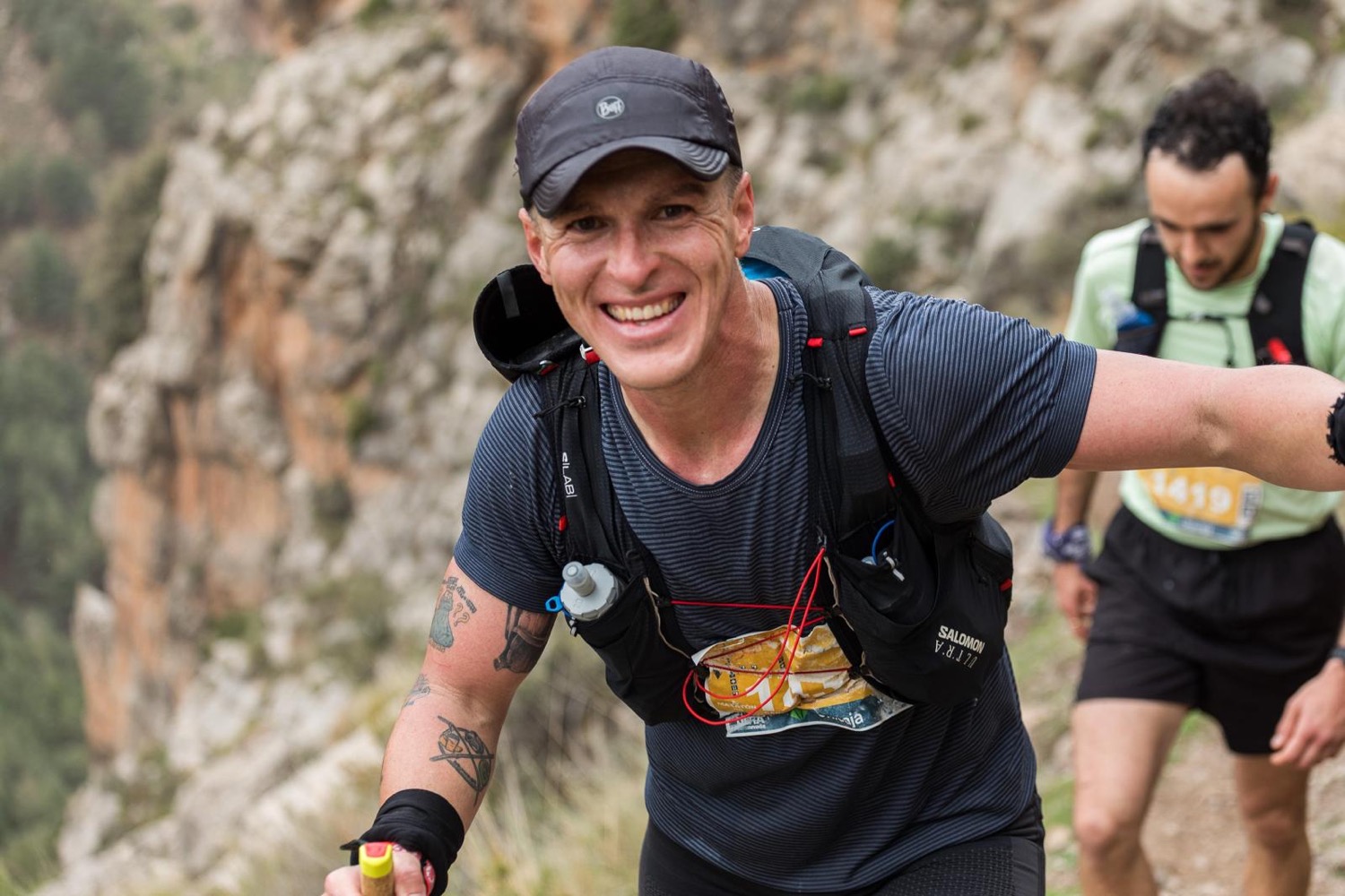 Carlos subiendo en trail